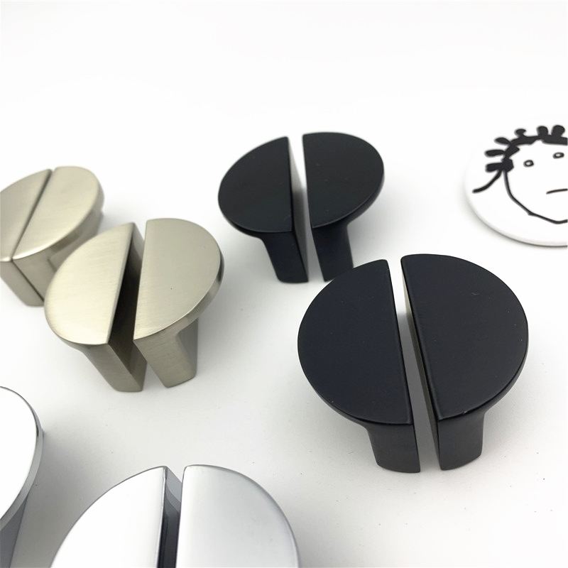 Restoration Hardware Furniture Used - LCH 32mm pegangan krom cangkang hitam