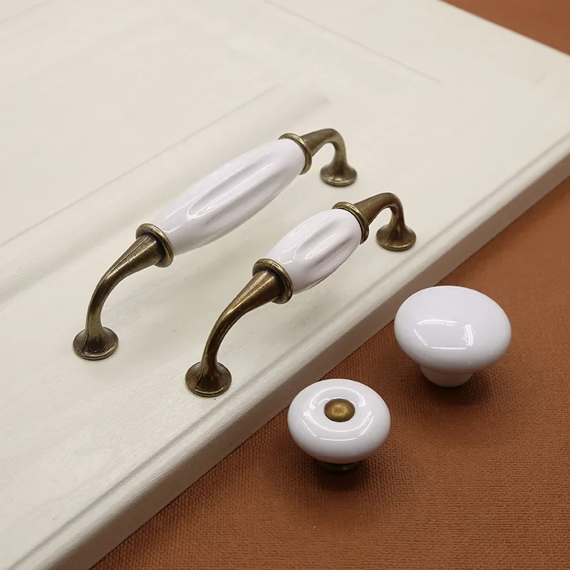 Pegangan pintu furnitur lemari - Restoration Hardware Furniture Used ulasan dan harga